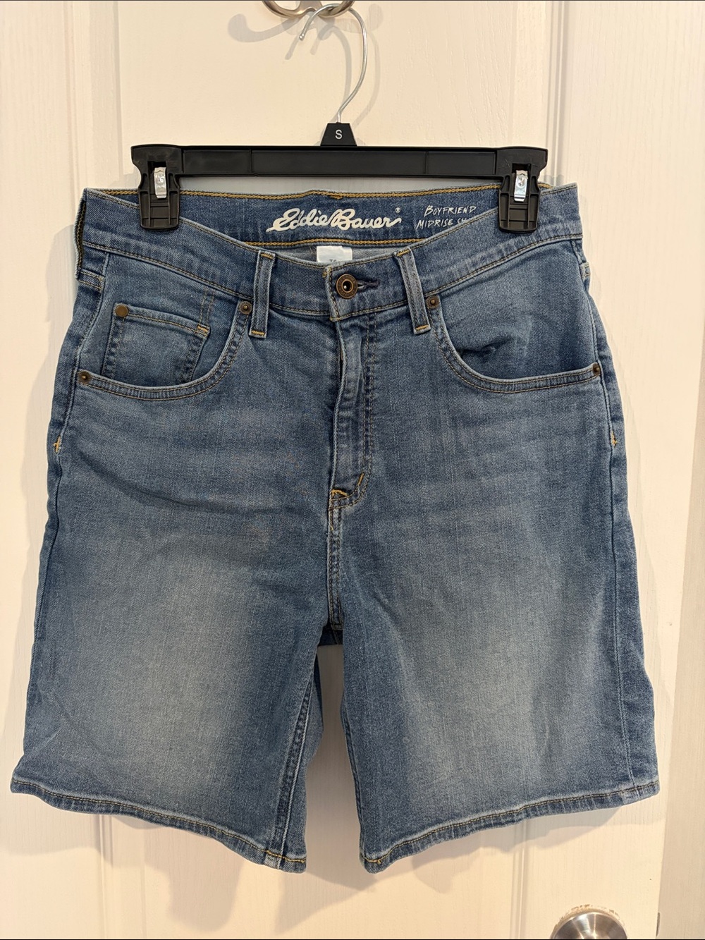 Eddie Bauer Light Blue Denim Jean Boyfriend Mid Rise Shorts